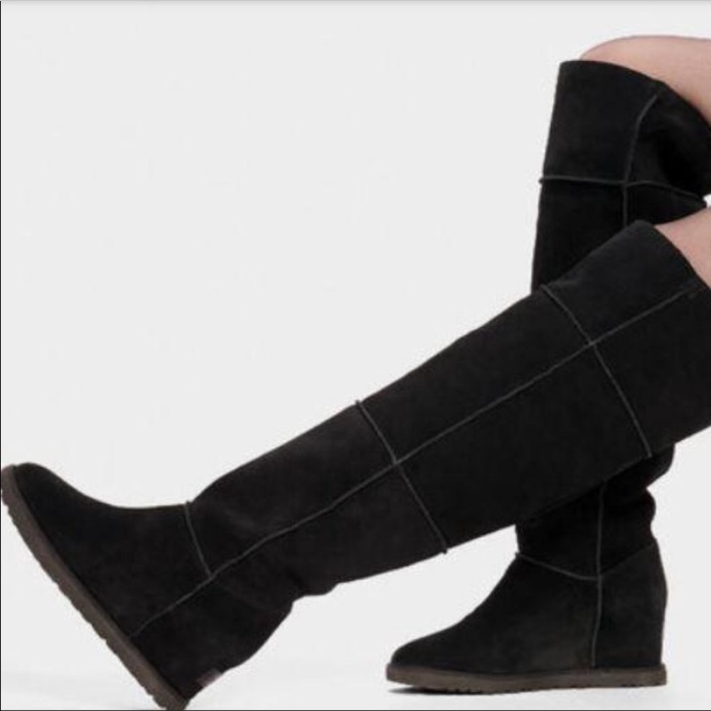 UGG WOMEN’S CLASSIC OTK BLACK WEDGE BOOTS. NWB